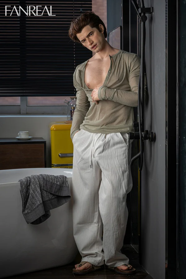 Entry-Level and Specialized Options: Compact Torsos and Male Dolls